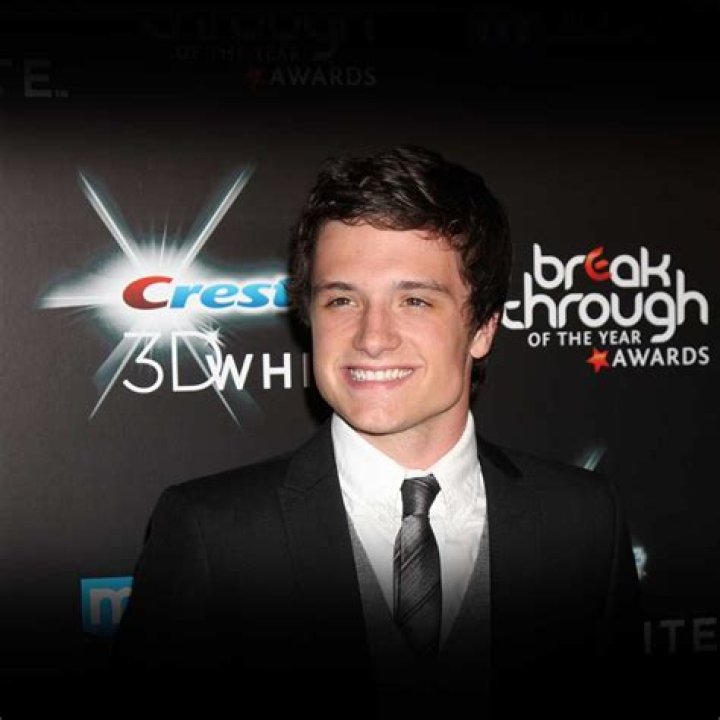 Josh Hutcherson Age, Bio, Birthday, Family, Net Worth National Today