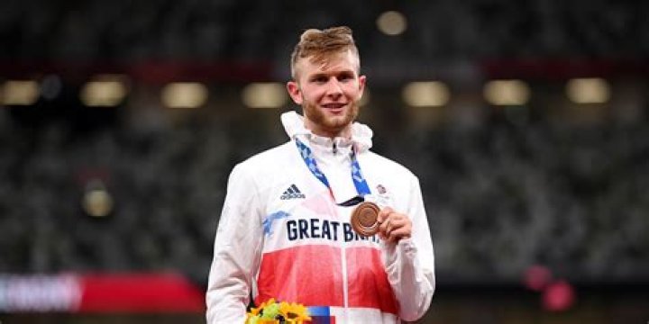 JOSH KERR EARNS MEMORABLE 1500M BRONZE IN TOKYO British Athletics