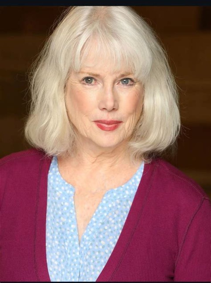 Julia Duffy Wiki (2021), Net Worth, Age, Height, Family & More Facts