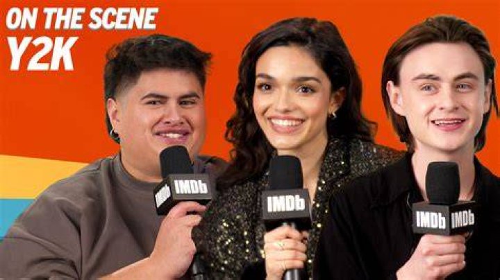 Julian Dennison Biography IMDb