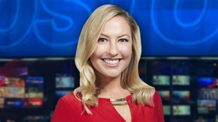Julie Ofcharsky Salary, Net worth, Bio, Ethnicity, Age Networth and