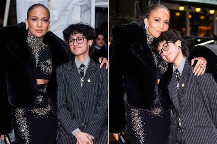 Just How Rich is JLo's Longtime Manager, Benny Medina?