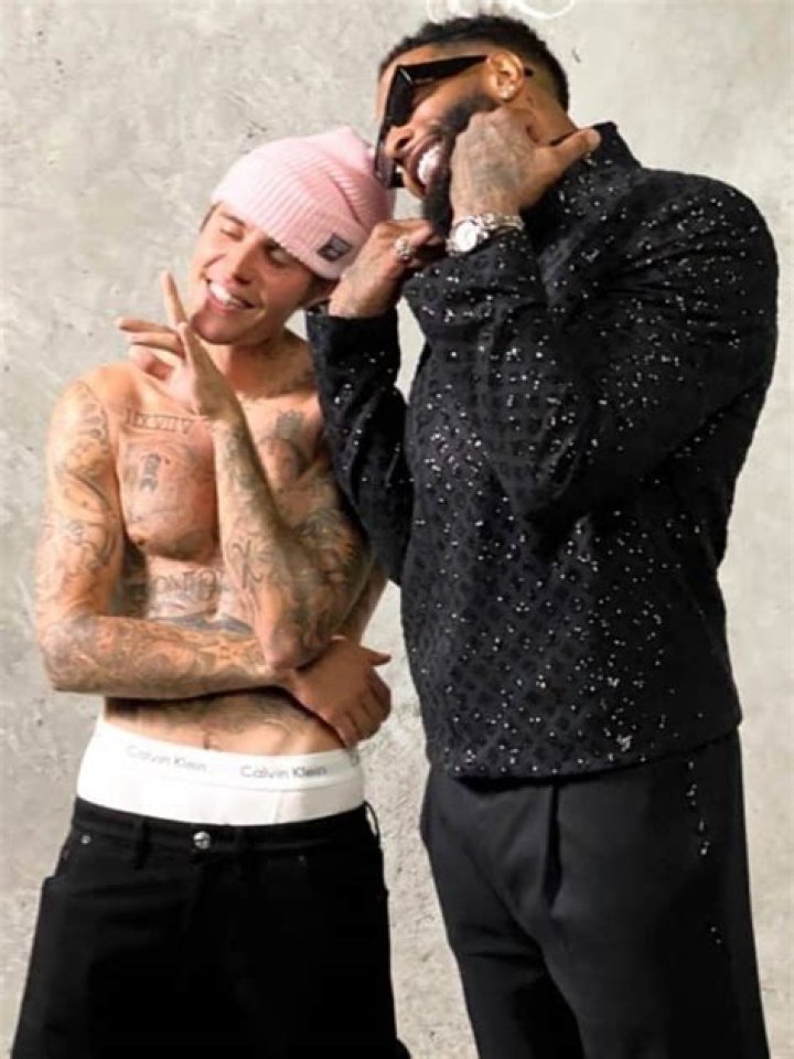 Justin Bieber posed shirtless to celebrate Odell Beckham Jr's birthday