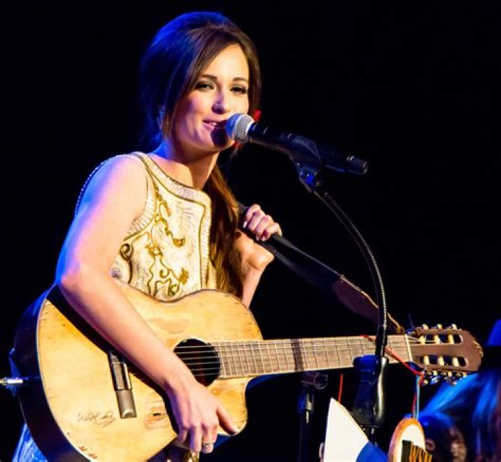 Kacey Musgraves Bio & Wiki Net Worth, Age, Height & Weight