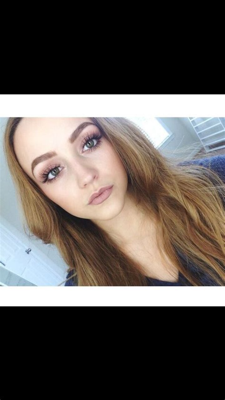Kathleenlights Beauty youtubers, Kathleen lights, Makeup looks