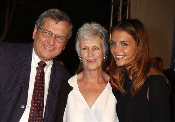 Katie Holmes Parents Martin Joseph Holmes, Sr., Kathleen A. Stothers