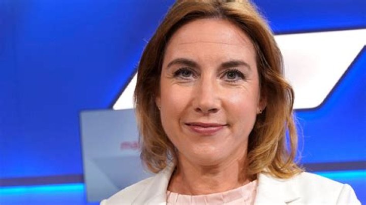 KATJA DOFEL Besuchen Sie die bekannte ntvB&ouml;rsenmoderatorin online
