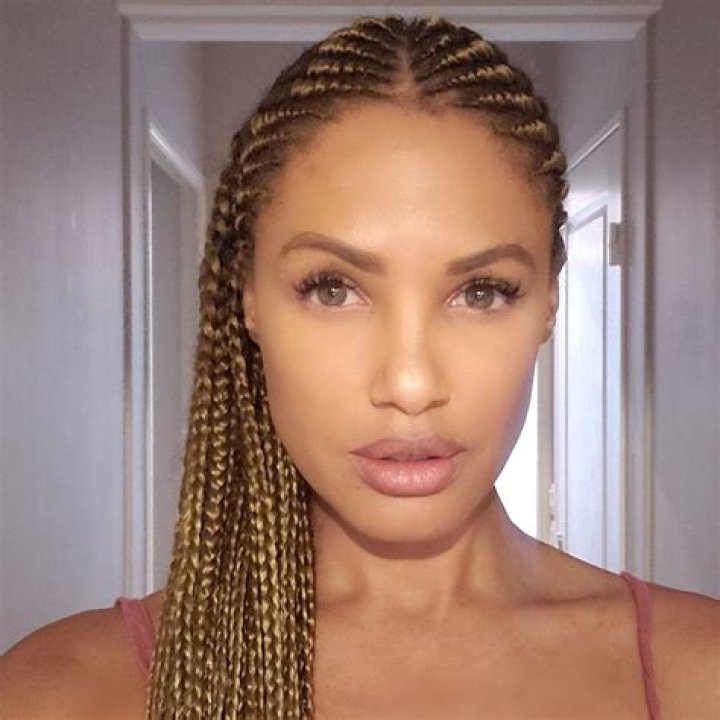 K.D. Aubert picture