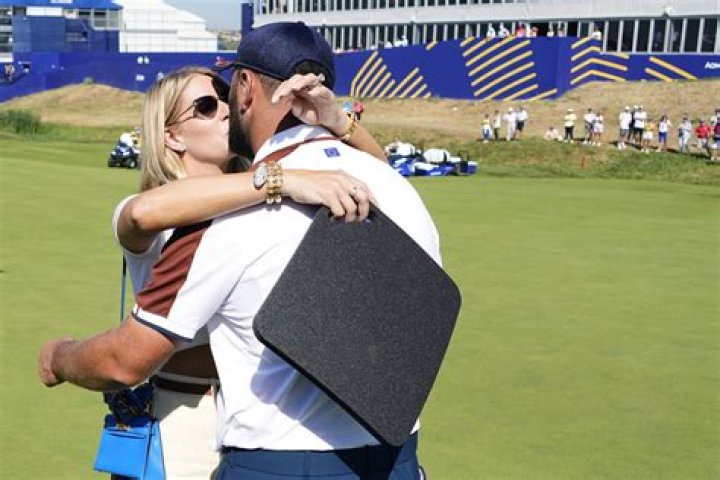 Kelley Cahill, Jon Rahm's Girlfriend 5 Fast Facts