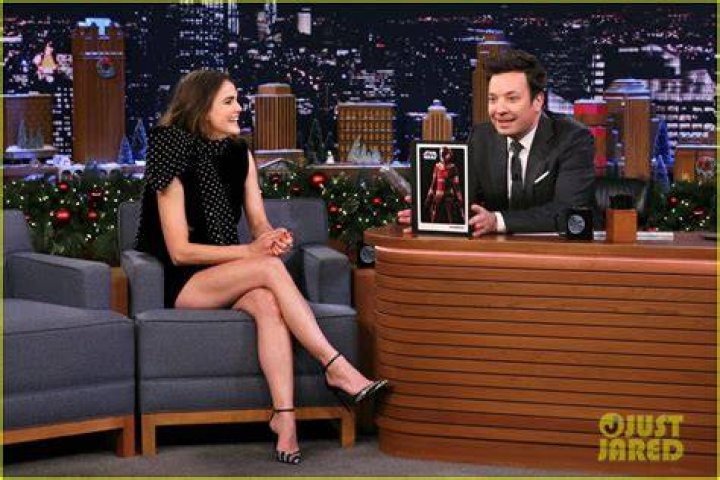 Keri Russell Shows Off Her Impressive PostBaby Body on the Tony Awards