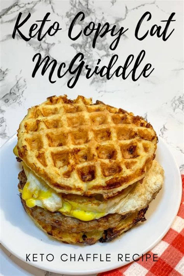 Keto Copy Cat McGriddle Using a Paffle Chaffle &bull; Blogging Mom of 4