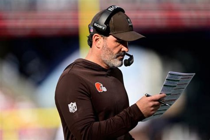 Kevin Stefanski Ripped For 'Cowardly' Decision vs. 49ers The Spun