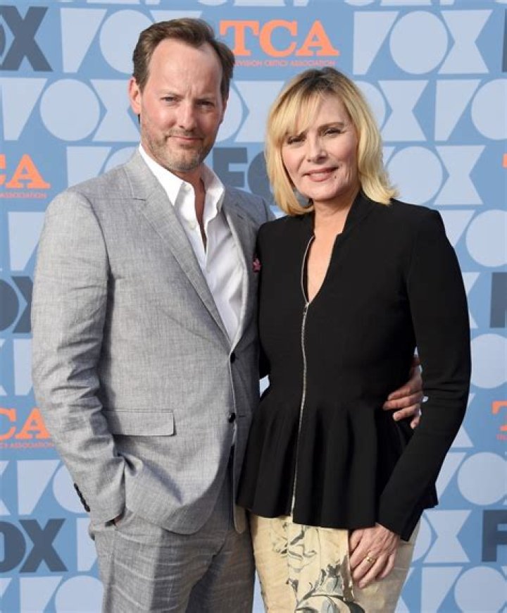 Kim Cattrall family in detail exhusbands, parents and siblings