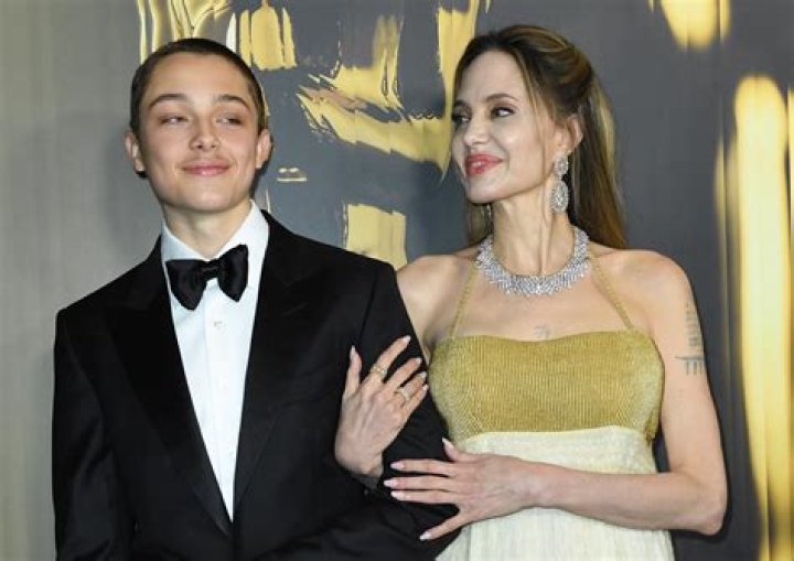 Knox Jolie Pitt Gambaran