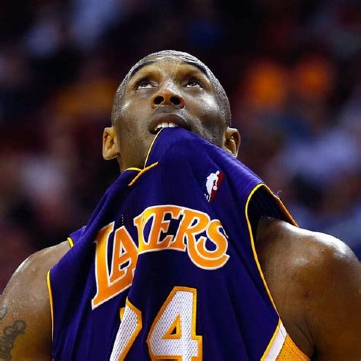 LA Lakers to pay tribute to Kobe Bryant with statue at arena SAPeople