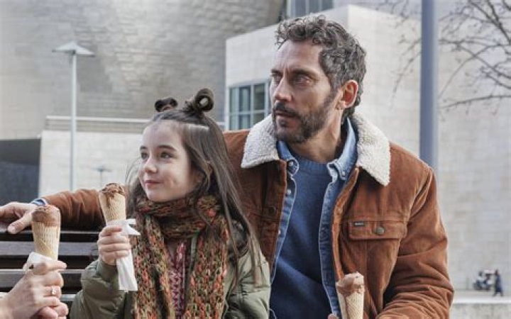 La pr&oacute;xima comedia de Eugenio Derbez, 'The Valet', se estrenar&aacute; en Hulu
