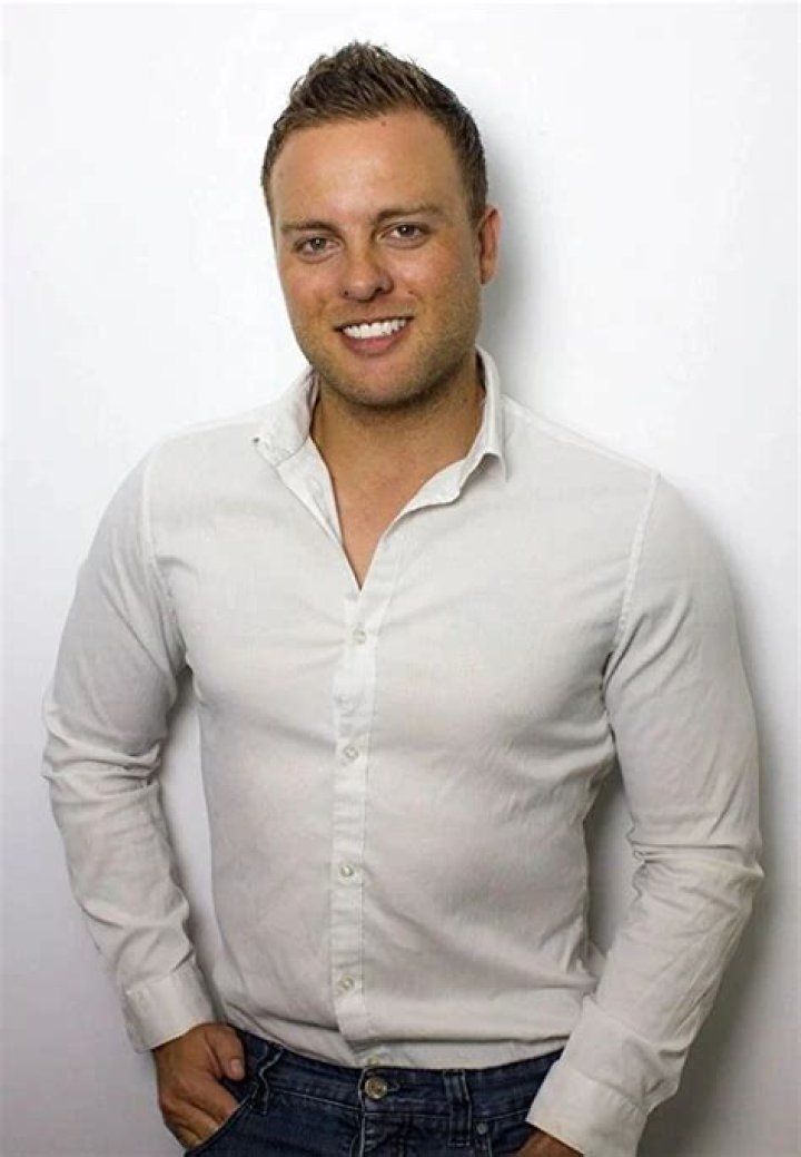 Lachlan Robbie DC Extended Universe Wiki Fandom