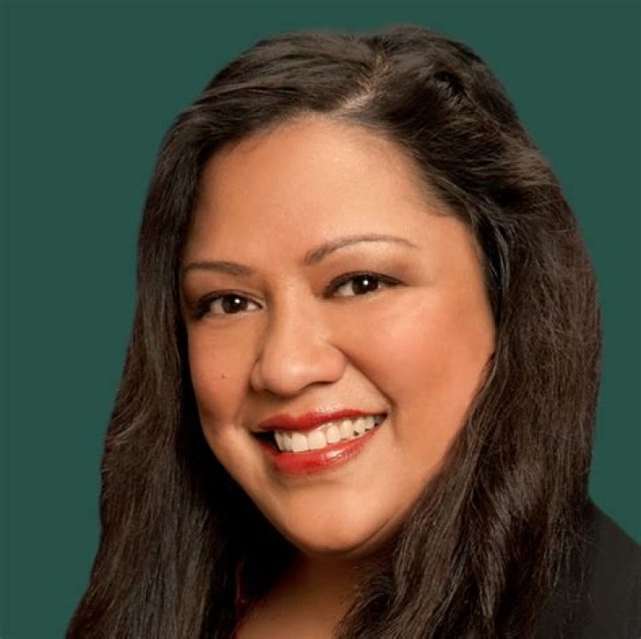 Laura Martinez Provides for the People at JAMS Hispanic Executive