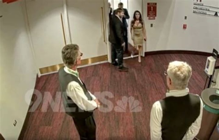 Lauren Boebert escorted from "Beetlejuice" performance in Denver