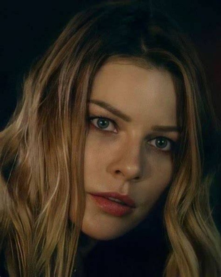 laurengerman on Instagram “baby's back”