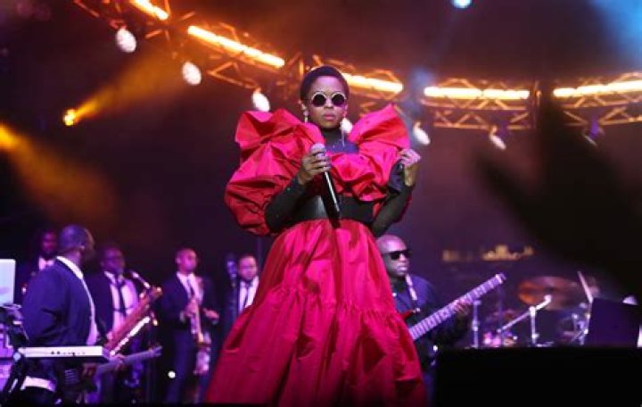 Lauryn Hill shares support for California bill to limit power of record