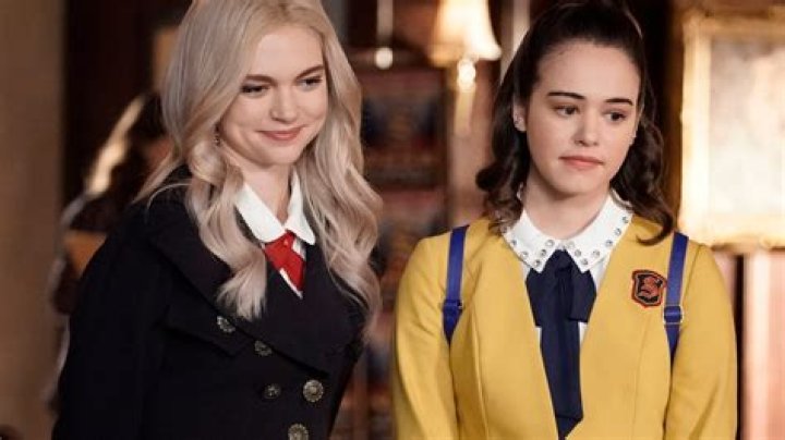 Legacies Season 2 Julie Plec Teases Christmas Episode TV Guide