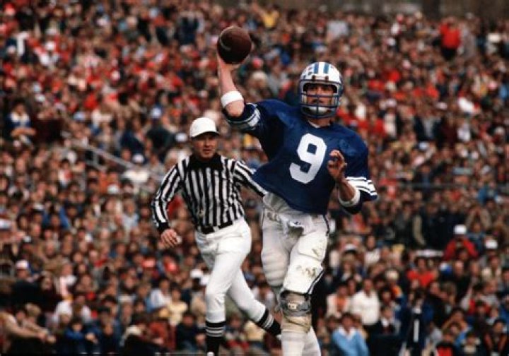 Legendary BYU Quarterback Jim McMahon Recalls Playing In Chicago