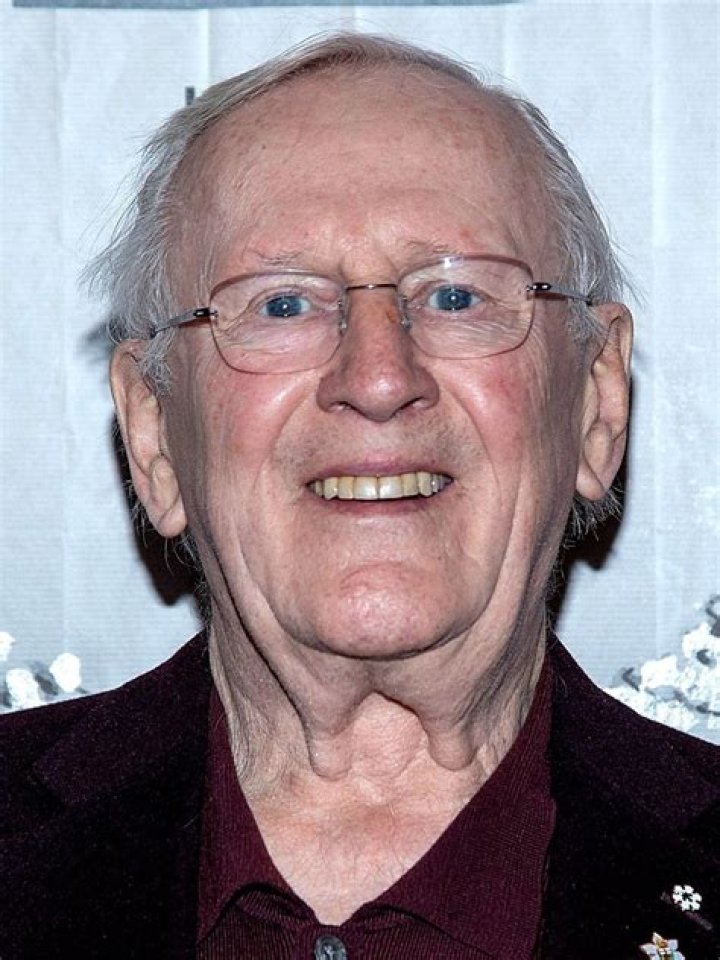Len Cariou's Biography Wall Of Celebrities