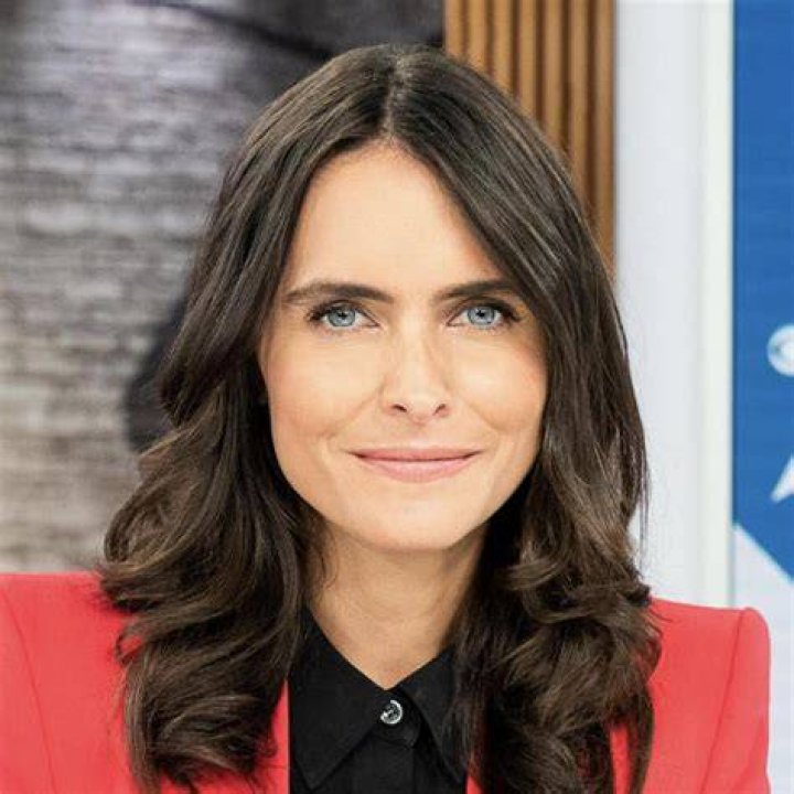 Lilia Luciano CBS, Bio, Age, Height, Family, Education, Wife, Salary