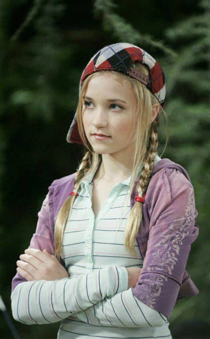 Lilly Truscott ( Emily Osment) aus Hannah Montana Emily osment