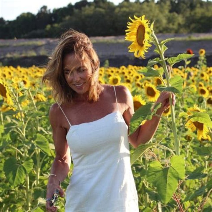 Lisa Thibault Net Worth 2023 Wiki Bio, Married, Dating, Family, Height