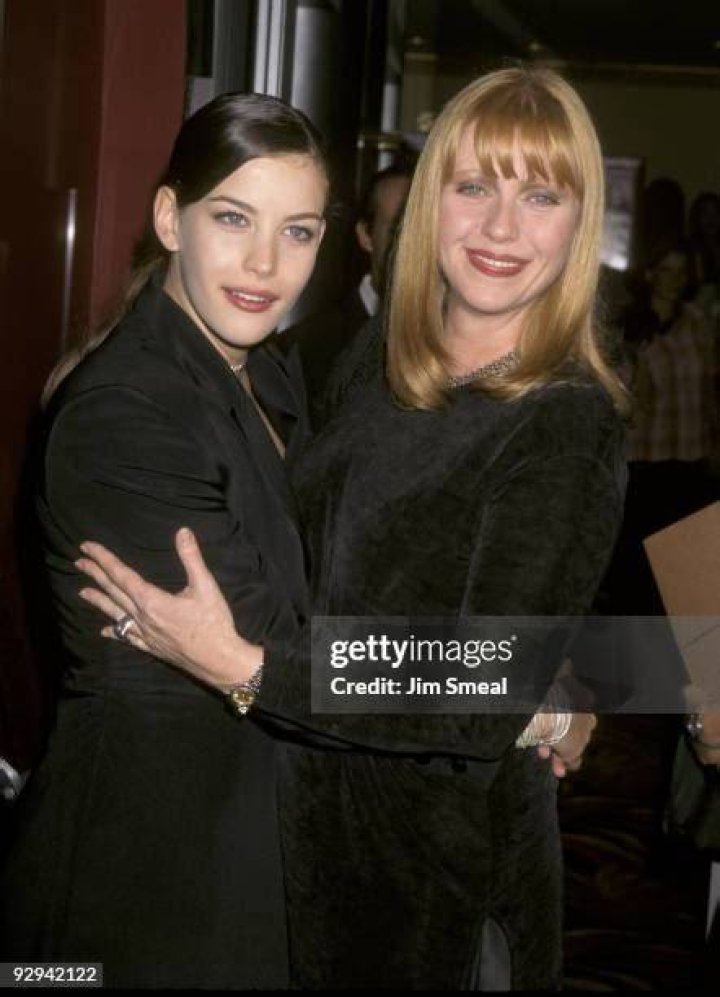 Liv Tyler and her mother Bebe Buell, c. 1994 Bebe buell, Liv tyler