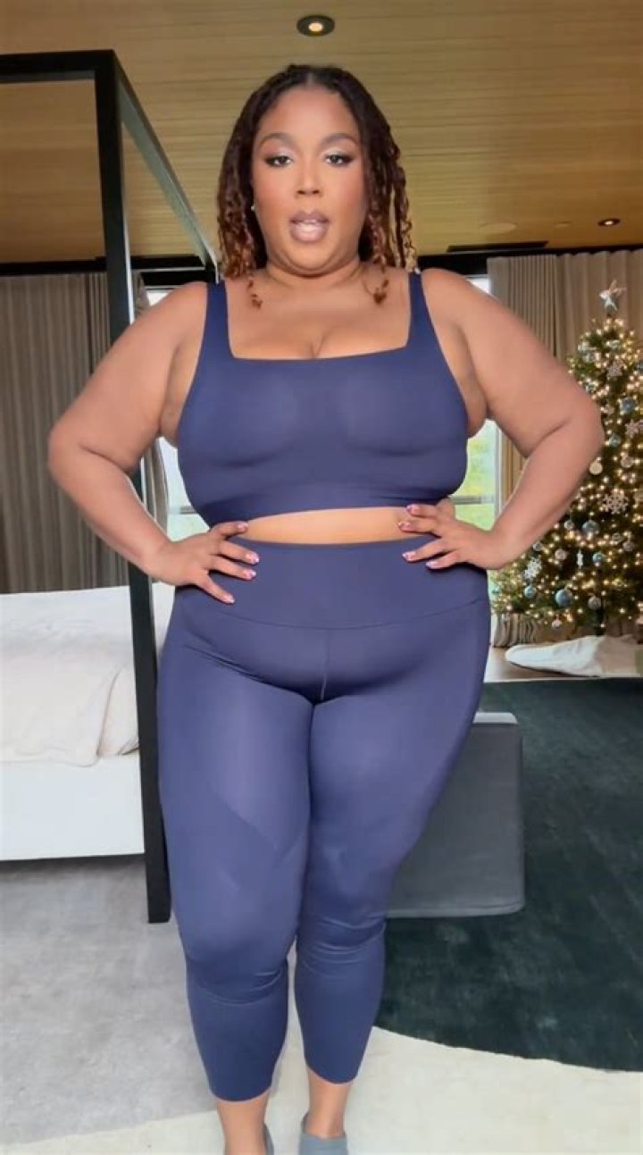 Lizzo Flaunts Slimmer Figure in New Instagram Video