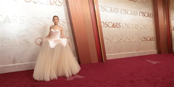 Lizzo&rsquo;s Best Red Carpet Fashion Moments Rewrite the Rules