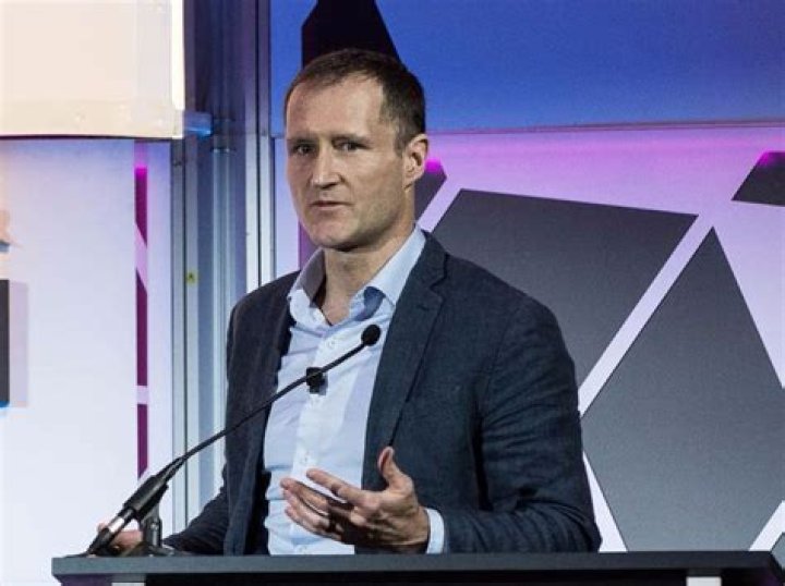 Longtime Apple analyst Gene Munster is starting a venture capital firm