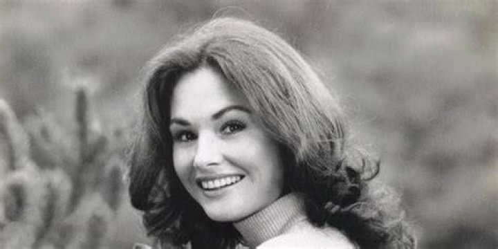 Lori Saunders Wiki/Bio, Net worth, Today, Death, husband and Career