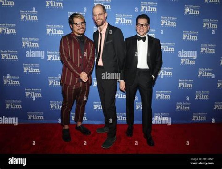 Los Angeles, USA. 09th Dec, 2017. (LR) Actor Adam Driver and wife