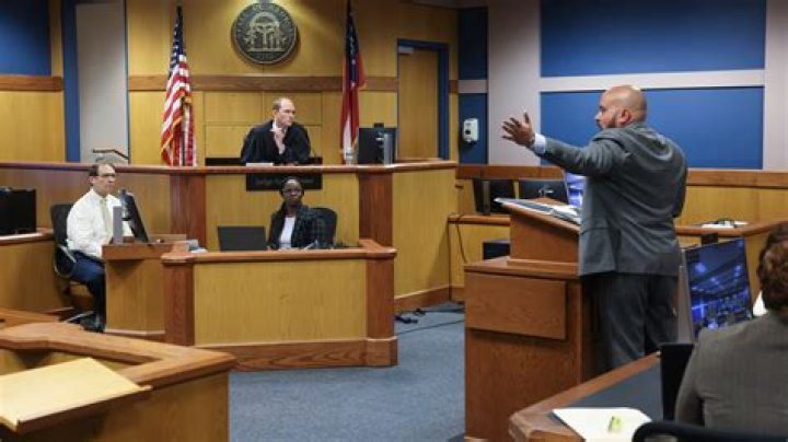 &lsquo;Barefoot Bandit&rsquo; asks judge to shorten his supervised release