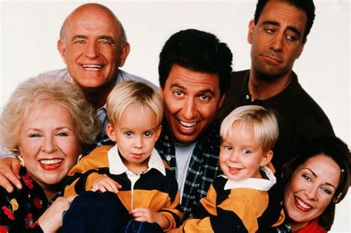 ‘Everybody Loves Raymond’ star Brad Garrett cracks up MGM National