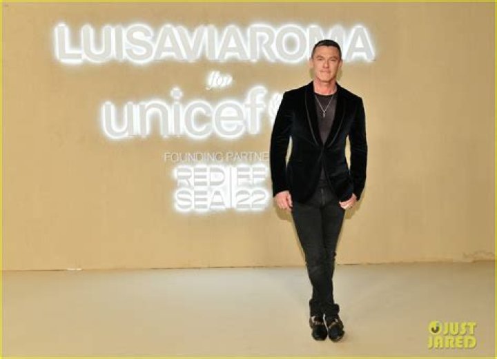 Luke Evans Makes Red Carpet Debut with Boyfriend Fran Tomas, Reflects