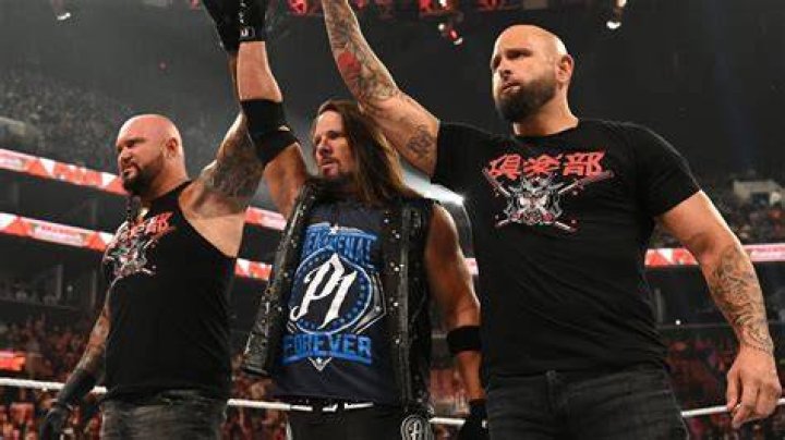 Luke Gallows Says He and Nia Jax Aren&rsquo;t Dating Anymore TPWW