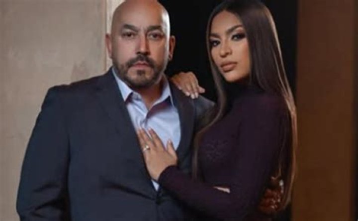 Lupillo Rivera anuncia que se ha comprometido con su novia de 25 años