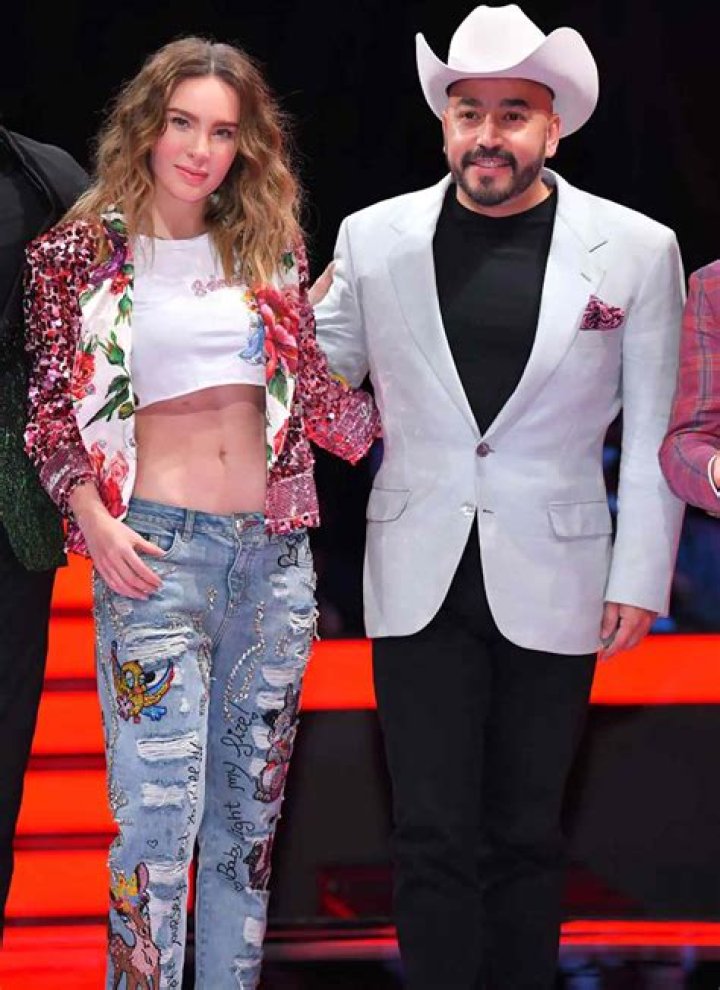 Lupillo Rivera clarifies the rumors about a sexual trio and a