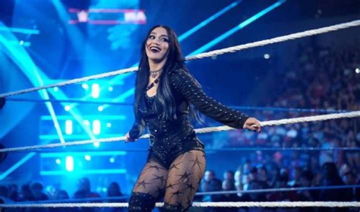 Lyna Perez Age, Height, Weight, Wiki, Biography Of Instagram Model