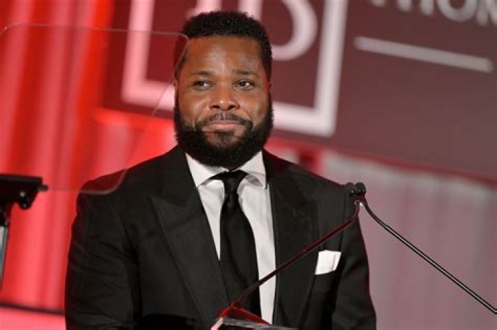 Malcolm Jamal Warner, Regina King Calls It Quits After Two Year