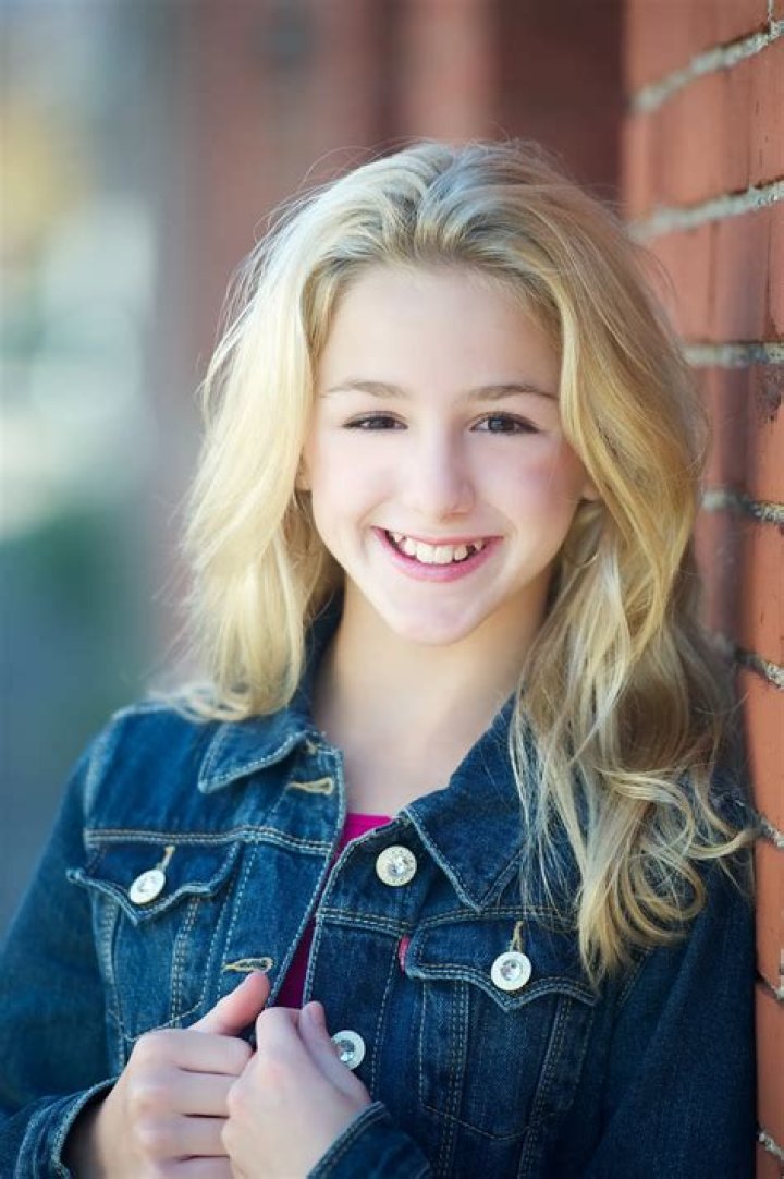Mama Sparkles Sparkle Spotlight Chloe Lukasiak