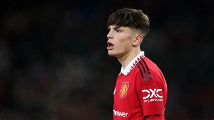 Man Utd video Every moment from Garnacho's masterclass vs. Charlton
