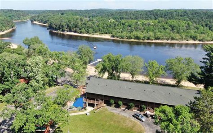 MANDINARI RIVER LODGE Updated 2021 Prices, Hotel Reviews, and Photos