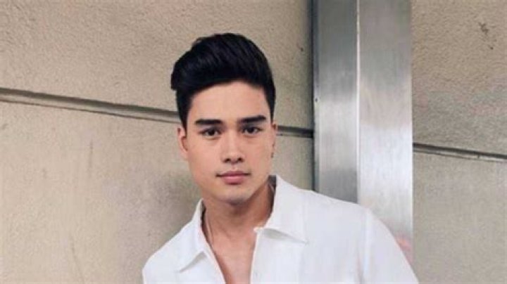 Marco Gumabao Height, Weight, Age, Girlfriend, Parents, Nationality