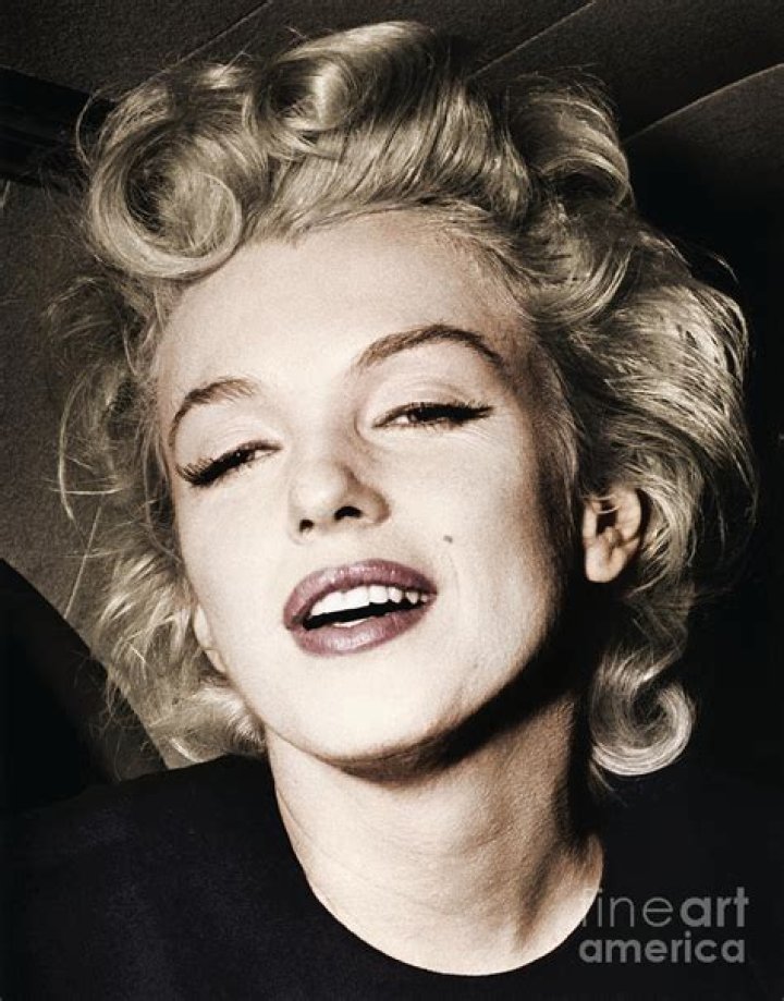 Marilyn Monroe's Death Early Victim of the Opioid Epidemic